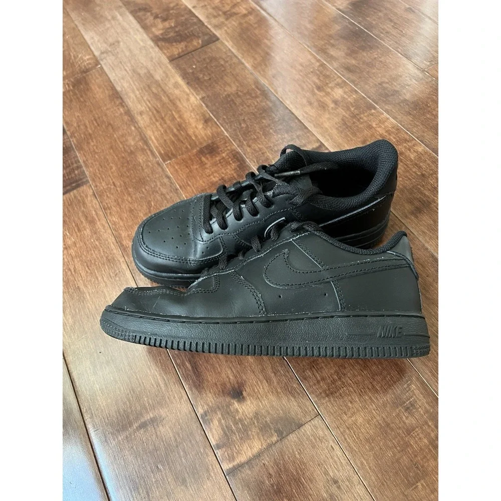Nike Air Force 1 Low Triple Black‎ Sneakers Shoes DH2925-001 Kids Size 2.5